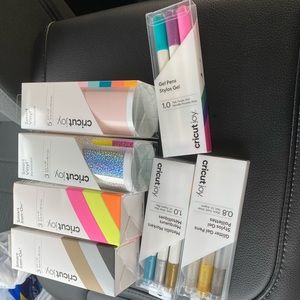 Cricut bundle